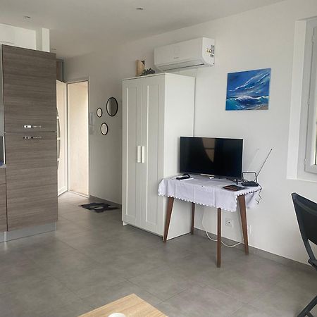 Splendide Studio Miramar Vue Mer Avec Terrasse Bandol Dış mekan fotoğraf