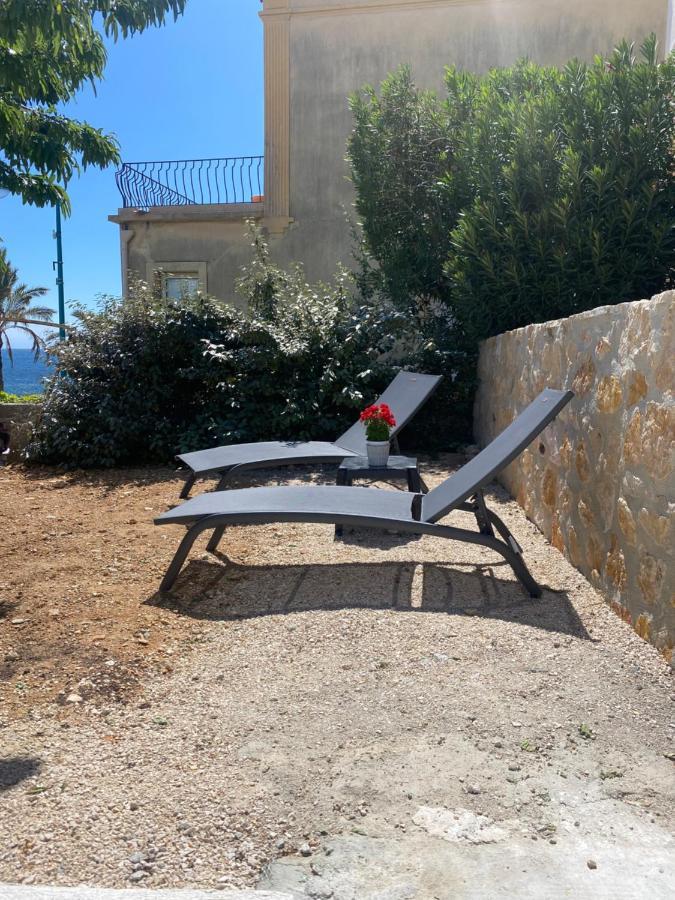 Splendide Studio Miramar Vue Mer Avec Terrasse Bandol Dış mekan fotoğraf